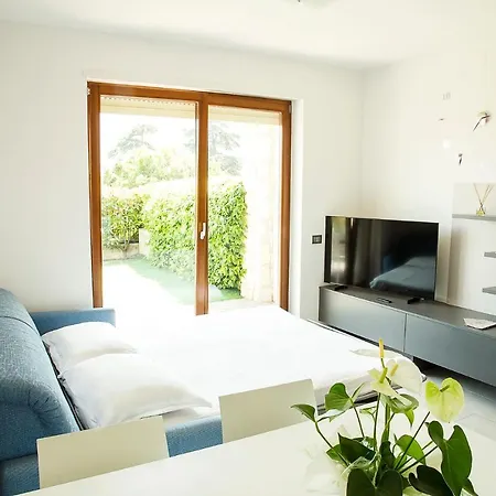 Garda Apartment